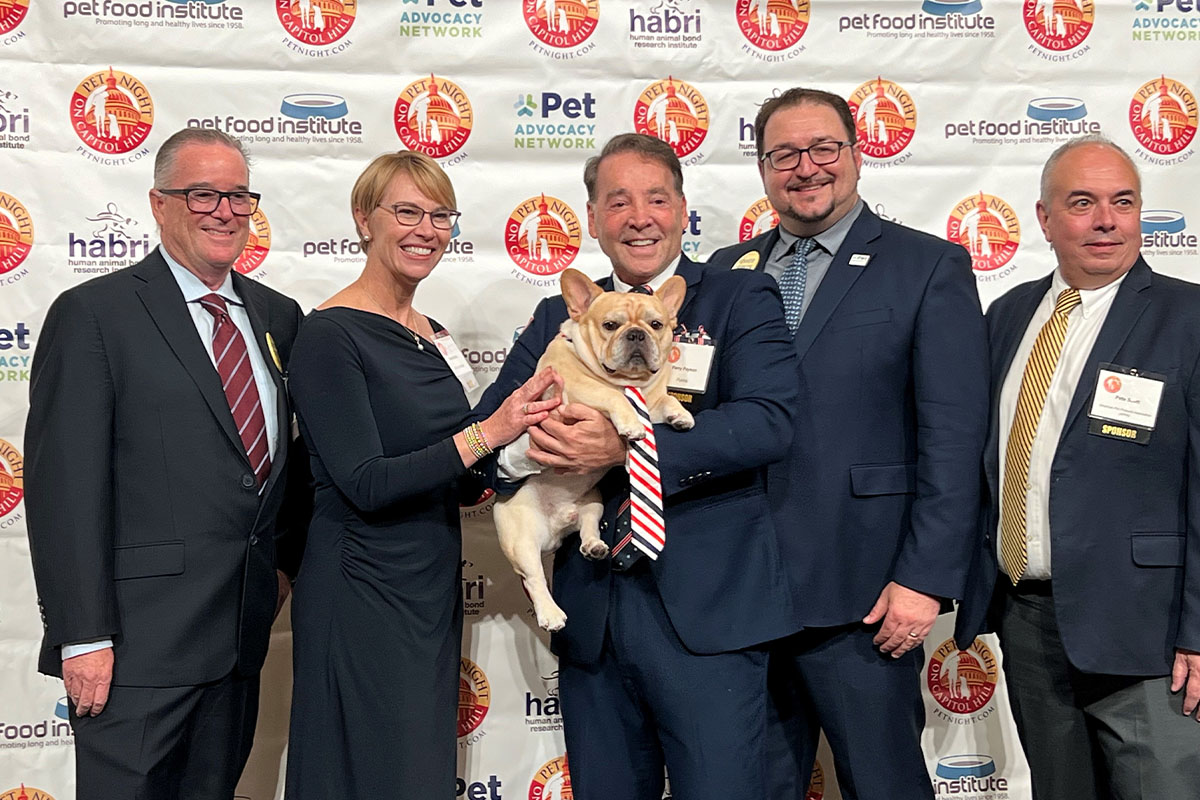 Leaders from pet industry associations